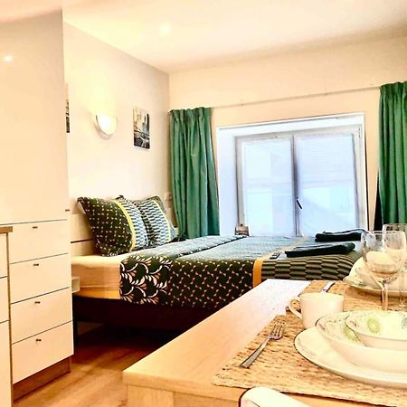 M11 Le Vieux Massyrer600Morly20 Minnetflixneuf Massy  Extérieur photo