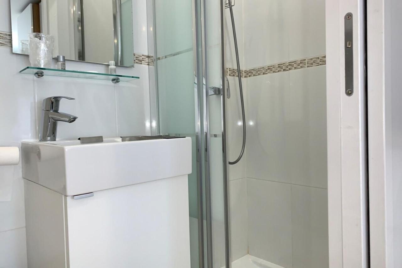 M11 Le Vieux Massyrer600Morly20 Minnetflixneuf Massy  Extérieur photo